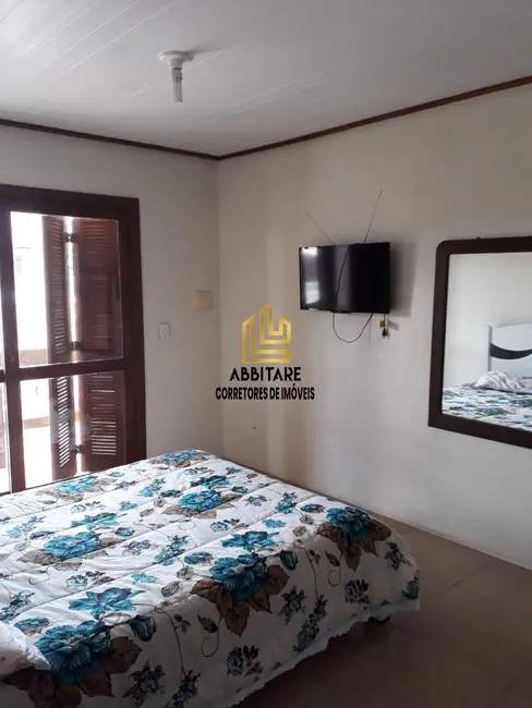 Casa com 5 quartos à venda, 161m2 em Torres - RS - imagem 5 Foto 5 de Casa com 5 quartos à venda, 161m2 em Torres - RS