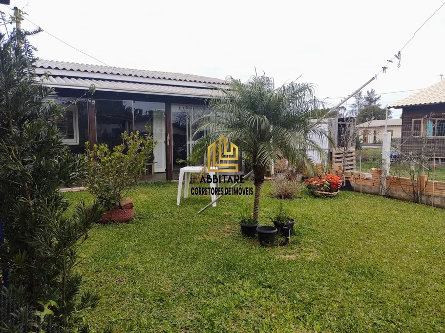 Casa com 2 quartos à venda, 110m2 em Torres - RS - imagem 3 Foto 3 de Casa com 2 quartos à venda, 110m2 em Torres - RS