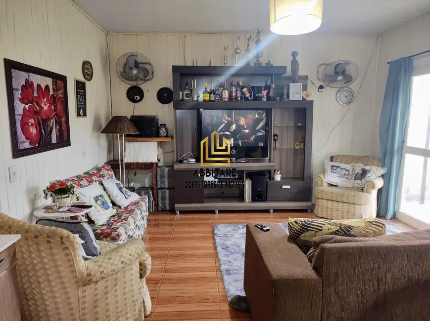 Casa com 2 quartos à venda, 110m2 em Torres - RS - imagem 6 Foto 6 de Casa com 2 quartos à venda, 110m2 em Torres - RS