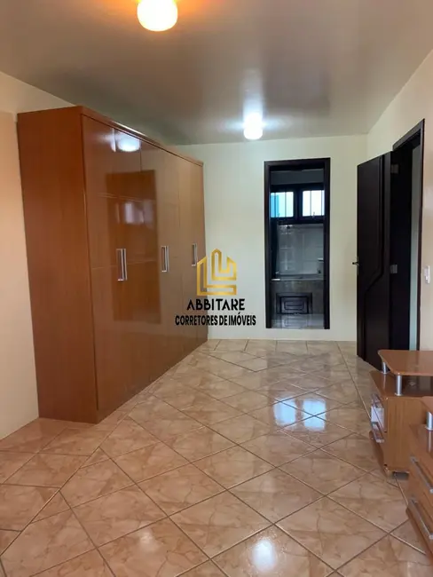 Casa com 5 quartos à venda, 350m2 em Centro, Torres - RS - imagem 9 Foto 9 de Casa com 5 quartos à venda, 350m2 em Centro, Torres - RS
