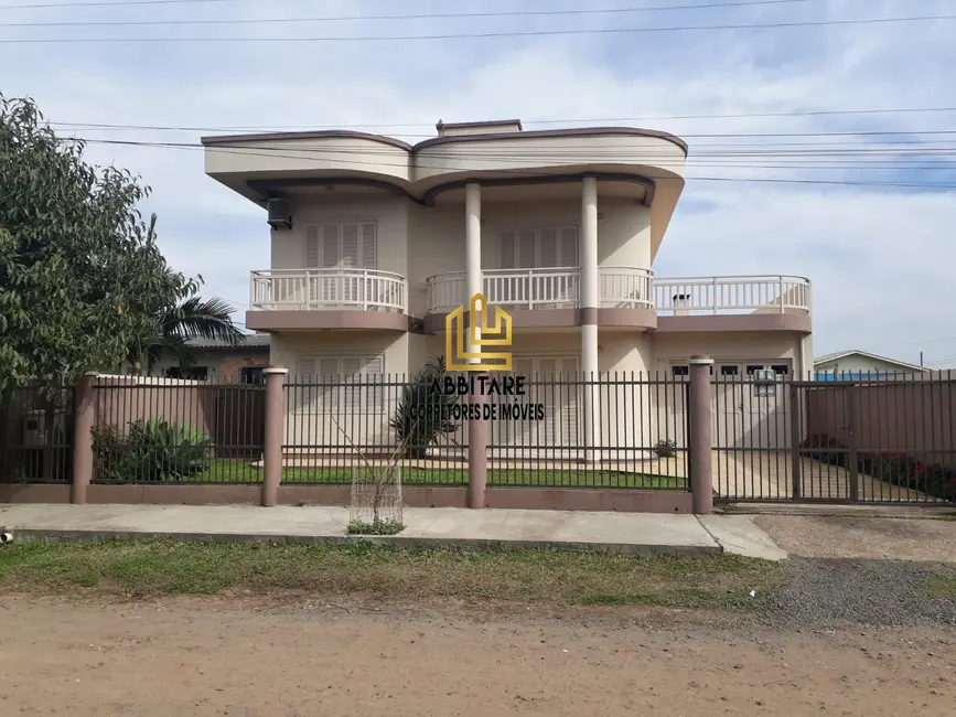 Casa com 3 quartos à venda, 300m2 em Torres - RS - imagem 4 Foto 4 de Casa com 3 quartos à venda, 300m2 em Torres - RS
