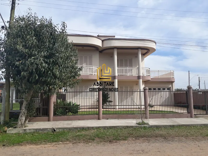Casa com 3 quartos à venda, 300m2 em Torres - RS - imagem 5 Foto 5 de Casa com 3 quartos à venda, 300m2 em Torres - RS