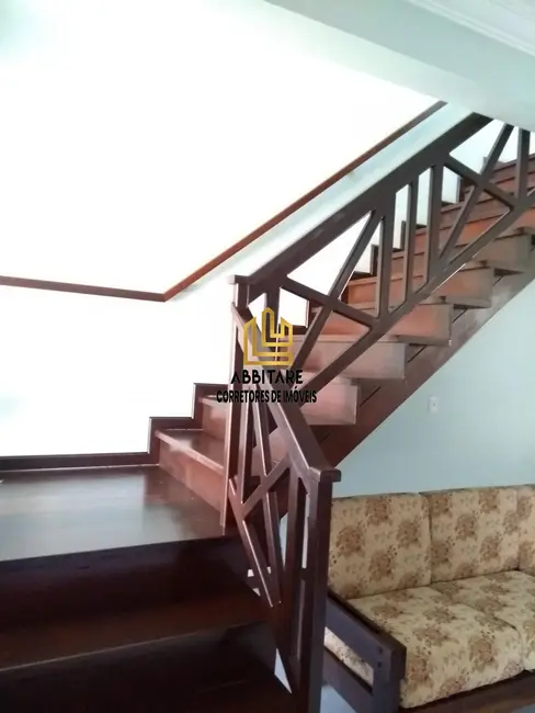 Casa com 5 quartos à venda, 300m2 em Torres - RS - imagem 5 Foto 5 de Casa com 5 quartos à venda, 300m2 em Torres - RS