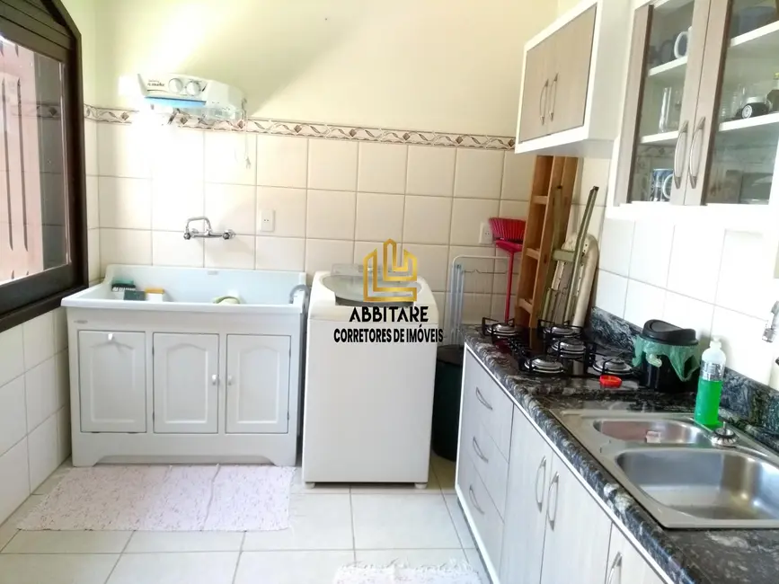 Casa com 5 quartos à venda, 300m2 em Torres - RS - imagem 7 Foto 7 de Casa com 5 quartos à venda, 300m2 em Torres - RS