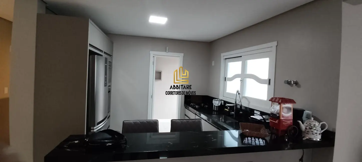 Foto 7 de Apartamento com 3 quartos à venda, 145m2 em Torres - RS