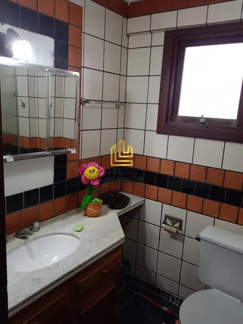 Apartamento com 3 quartos à venda, 163m2 em Centro, Torres - RS - imagem 9 Foto 9 de Apartamento com 3 quartos à venda, 163m2 em Centro, Torres - RS