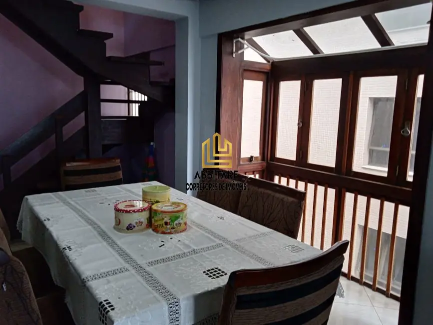 Apartamento com 3 quartos à venda, 163m2 em Centro, Torres - RS - imagem 6 Foto 6 de Apartamento com 3 quartos à venda, 163m2 em Centro, Torres - RS