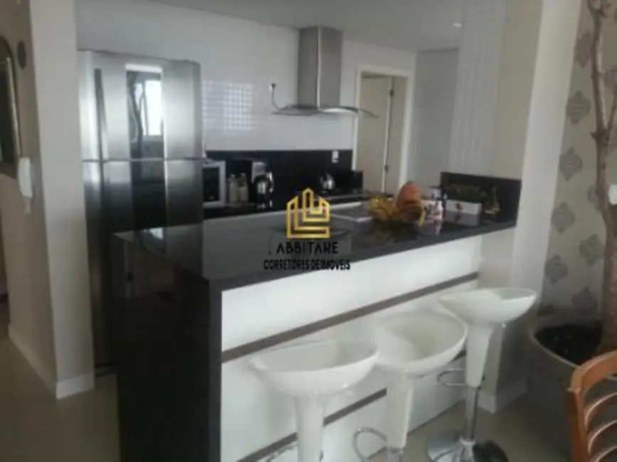 Cobertura com 6 quartos à venda, 380m2 em Torres - RS - imagem 8 Foto 8 de Cobertura com 6 quartos à venda, 380m2 em Torres - RS