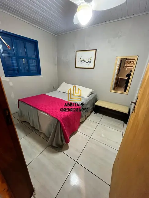 Foto 7 de Casa com 3 quartos à venda, 115m2 em Torres - RS