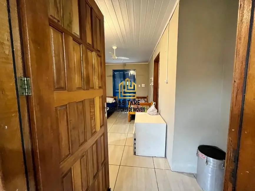 Foto 9 de Casa com 3 quartos à venda, 115m2 em Torres - RS