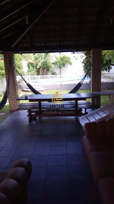 Casa com 3 quartos à venda, 200m2 em Torres - RS - imagem 2 Foto 2 de Casa com 3 quartos à venda, 200m2 em Torres - RS