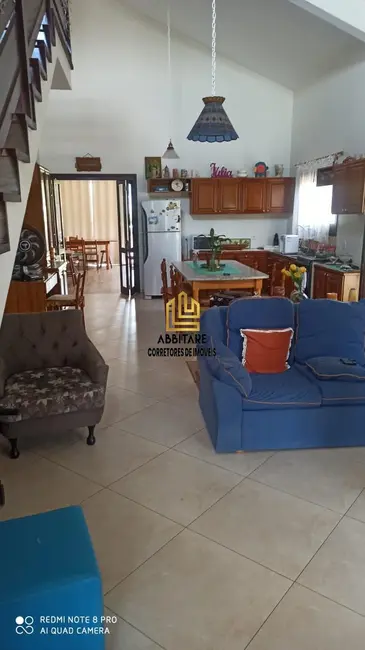 Casa com 4 quartos à venda, 229m2 em Passo De Torres - SC - imagem 6 Foto 6 de Casa com 4 quartos à venda, 229m2 em Passo De Torres - SC