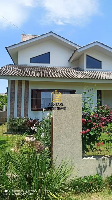 Casa com 4 quartos à venda, 229m2 em Passo De Torres - SC - imagem 2 Foto 2 de Casa com 4 quartos à venda, 229m2 em Passo De Torres - SC