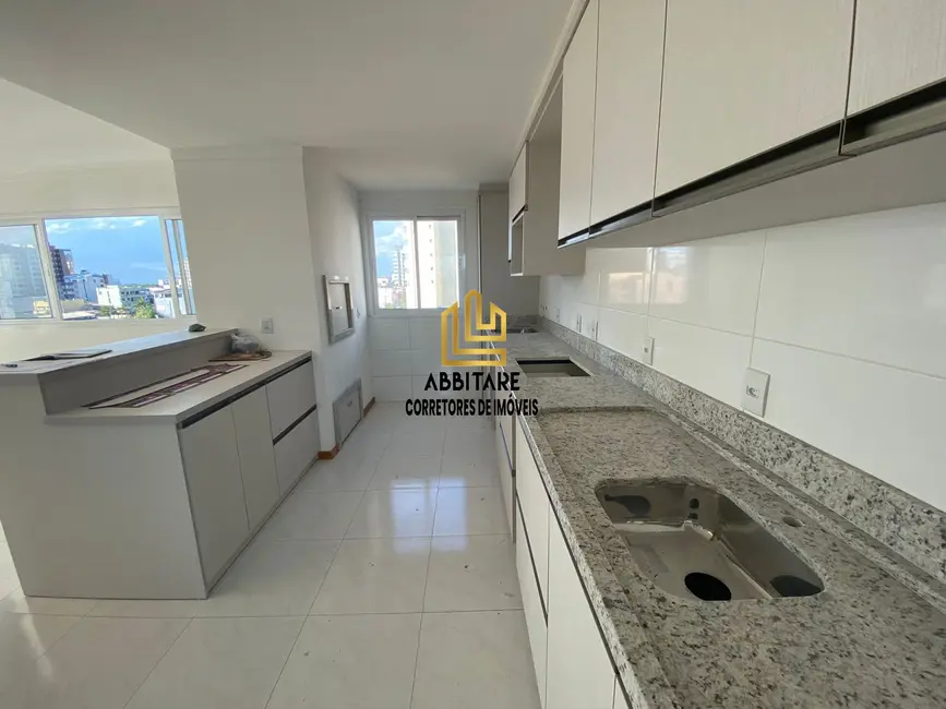 Foto 2 de Apartamento com 2 quartos à venda, 87m2 em Centro, Torres - RS