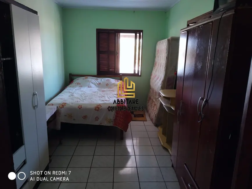 Casa com 3 quartos à venda, 120m2 em Torres - RS - imagem 6 Foto 6 de Casa com 3 quartos à venda, 120m2 em Torres - RS