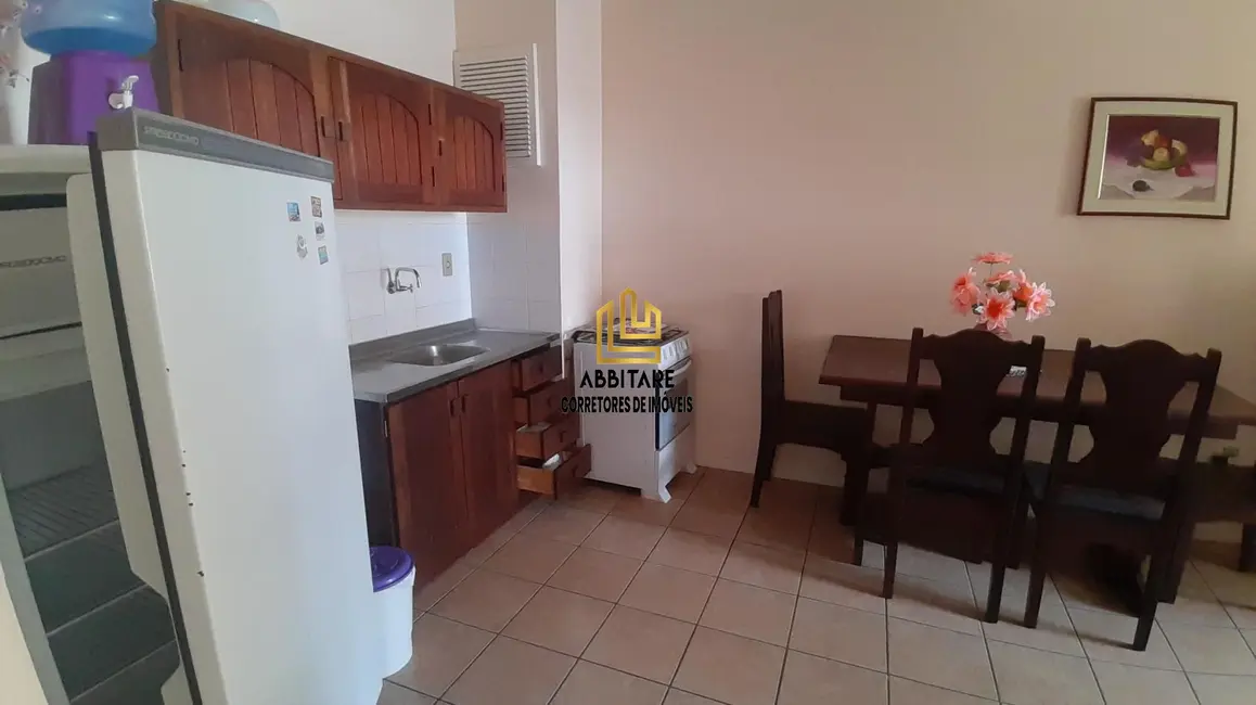 Foto 2 de Apartamento com 2 quartos à venda, 65m2 em Centro, Torres - RS