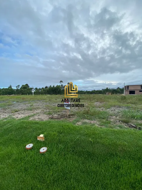 Foto 2 de Terreno / Lote à venda, 220m2 em Passo De Torres - SC