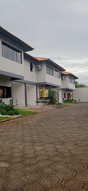 Sobrado com 3 quartos à venda, 145m2 em Torres - RS - imagem 6 Foto 6 de Sobrado com 3 quartos à venda, 145m2 em Torres - RS