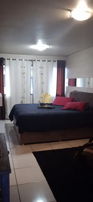 Sobrado com 3 quartos à venda, 145m2 em Torres - RS - imagem 4 Foto 4 de Sobrado com 3 quartos à venda, 145m2 em Torres - RS