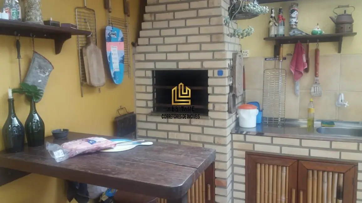 Foto 9 de Casa com 3 quartos à venda, 200m2 em Torres - RS