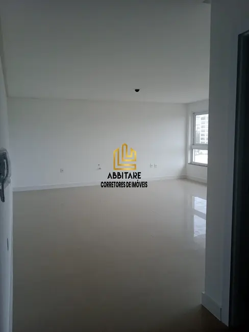 Foto 3 de Sala Comercial com 1 quarto à venda, 44m2 em Centro, Torres - RS