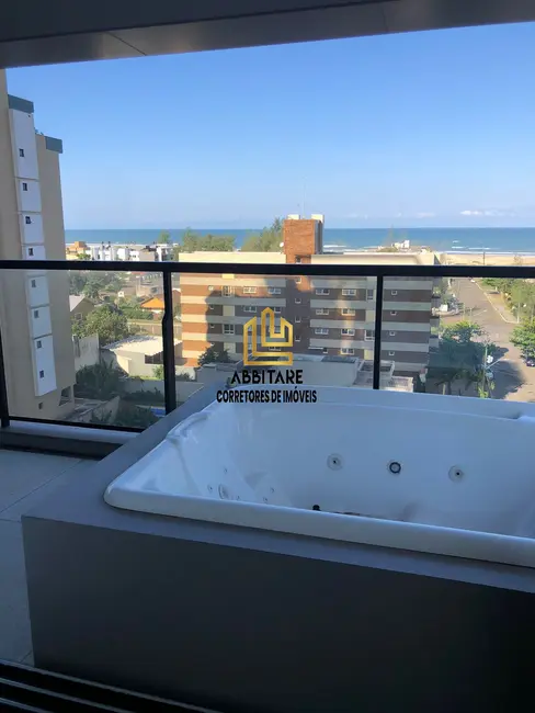 Foto 2 de Apartamento com 4 quartos à venda, 220m2 em Centro, Torres - RS