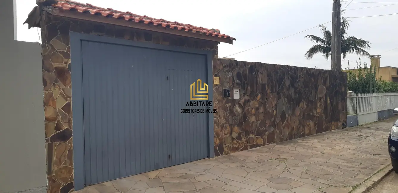 Foto 2 de Casa com 3 quartos à venda, 160m2 em Torres - RS