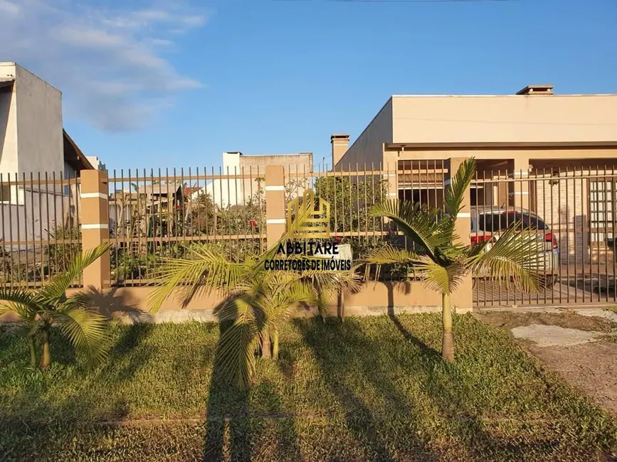 Casa com 2 quartos à venda, 140m2 em Torres - RS - imagem 2 Foto 2 de Casa com 2 quartos à venda, 140m2 em Torres - RS