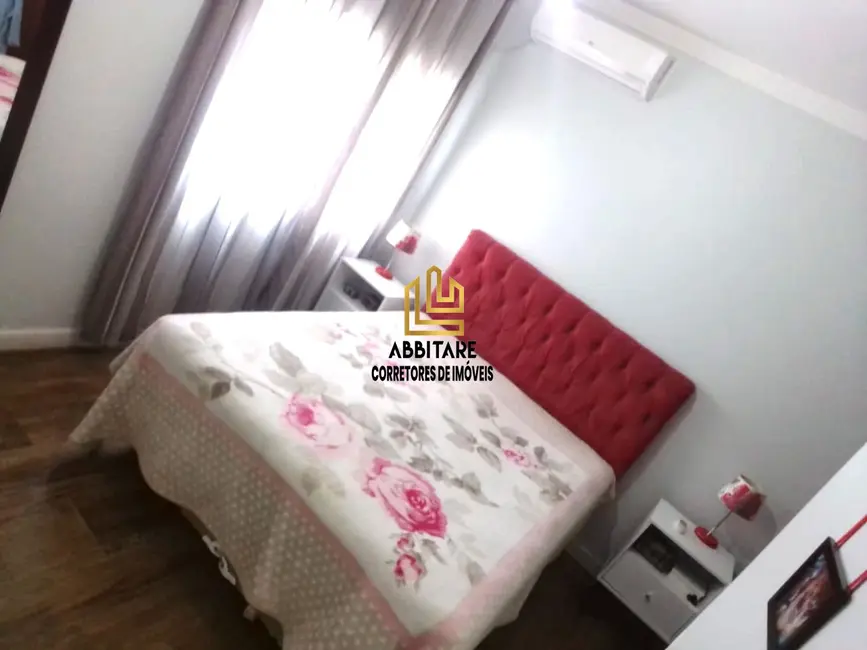 Casa com 3 quartos à venda, 150m2 em Torres - RS - imagem 7 Foto 7 de Casa com 3 quartos à venda, 150m2 em Torres - RS