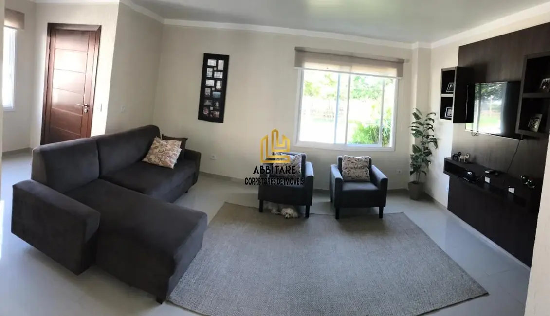 Casa com 4 quartos à venda, 190m2 em Torres - RS - imagem 4 Foto 4 de Casa com 4 quartos à venda, 190m2 em Torres - RS