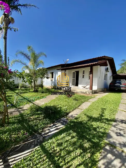 Foto 2 de Casa com 3 quartos à venda, 96m2 em Torres - RS