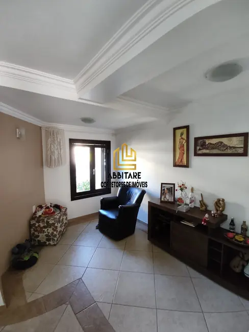 Foto 7 de Casa com 6 quartos à venda, 250m2 em Torres - RS