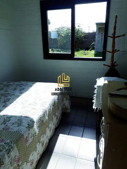 Casa com 3 quartos à venda, 100m2 em Torres - RS - imagem 6 Foto 6 de Casa com 3 quartos à venda, 100m2 em Torres - RS