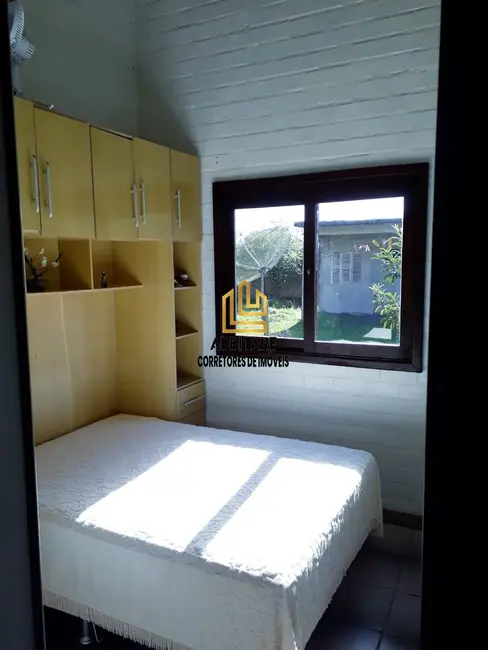 Casa com 3 quartos à venda, 100m2 em Torres - RS - imagem 7 Foto 7 de Casa com 3 quartos à venda, 100m2 em Torres - RS