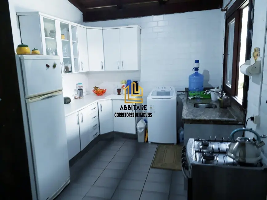 Casa com 3 quartos à venda, 100m2 em Torres - RS - imagem 4 Foto 4 de Casa com 3 quartos à venda, 100m2 em Torres - RS