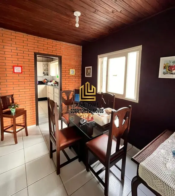 Casa com 3 quartos à venda, 85m2 em Torres - RS - imagem 4 Foto 4 de Casa com 3 quartos à venda, 85m2 em Torres - RS