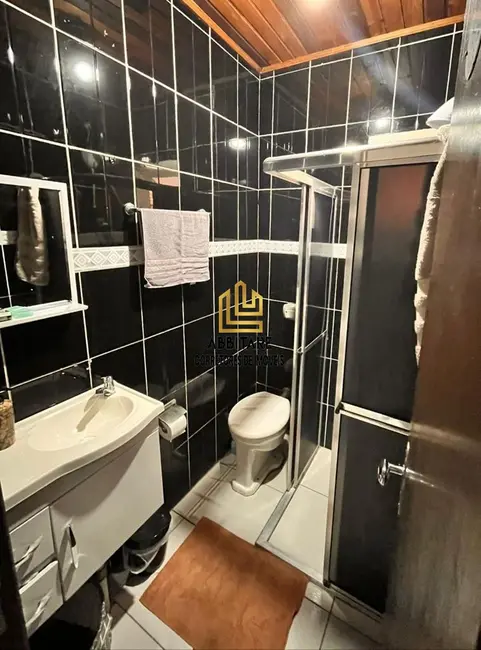Casa com 3 quartos à venda, 85m2 em Torres - RS - imagem 8 Foto 8 de Casa com 3 quartos à venda, 85m2 em Torres - RS