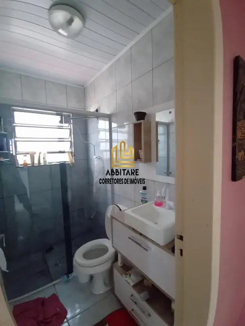 Casa com 5 quartos à venda, 150m2 em Centro, Torres - RS - imagem 9 Foto 9 de Casa com 5 quartos à venda, 150m2 em Centro, Torres - RS