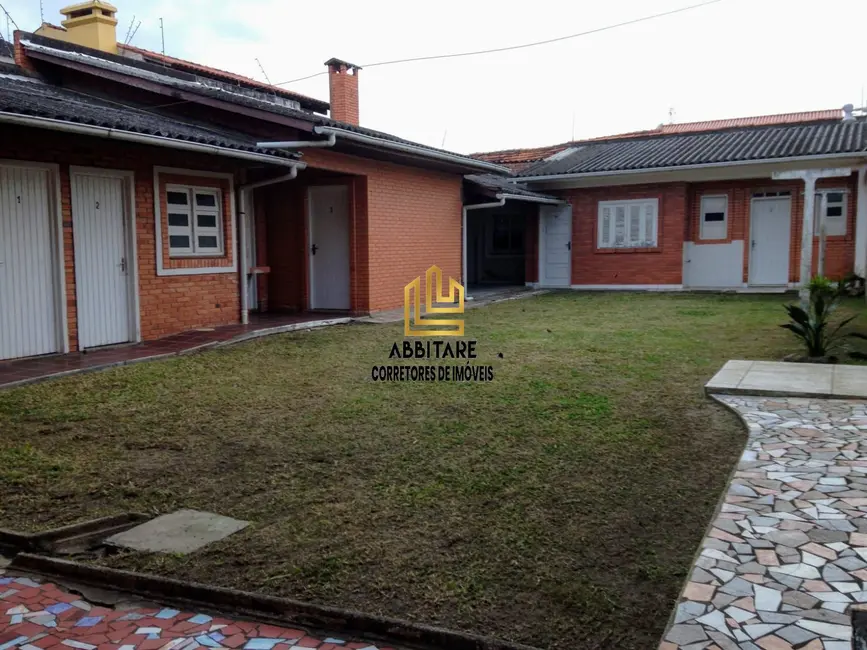 Casa com 9 quartos à venda, 300m2 em Torres - RS - imagem 6 Foto 6 de Casa com 9 quartos à venda, 300m2 em Torres - RS