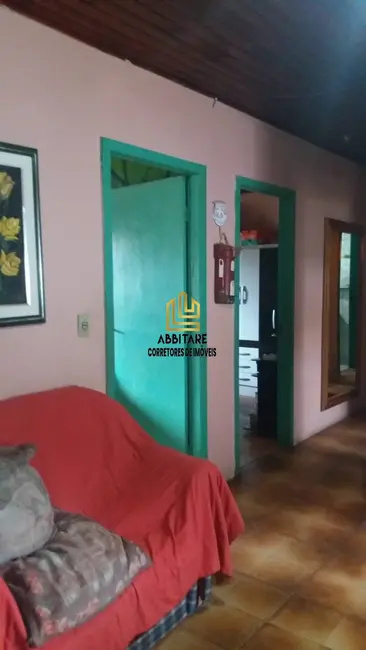 Casa com 4 quartos à venda, 90m2 em Torres - RS - imagem 8 Foto 8 de Casa com 4 quartos à venda, 90m2 em Torres - RS