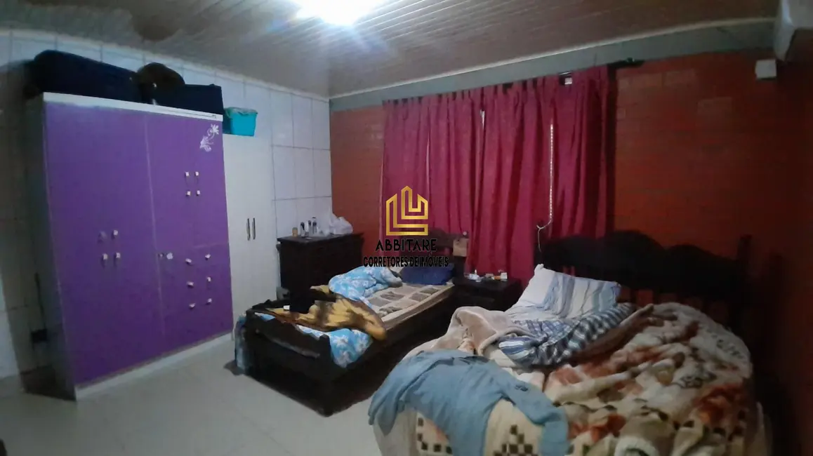 Foto 3 de Casa com 4 quartos à venda, 100m2 em Torres - RS