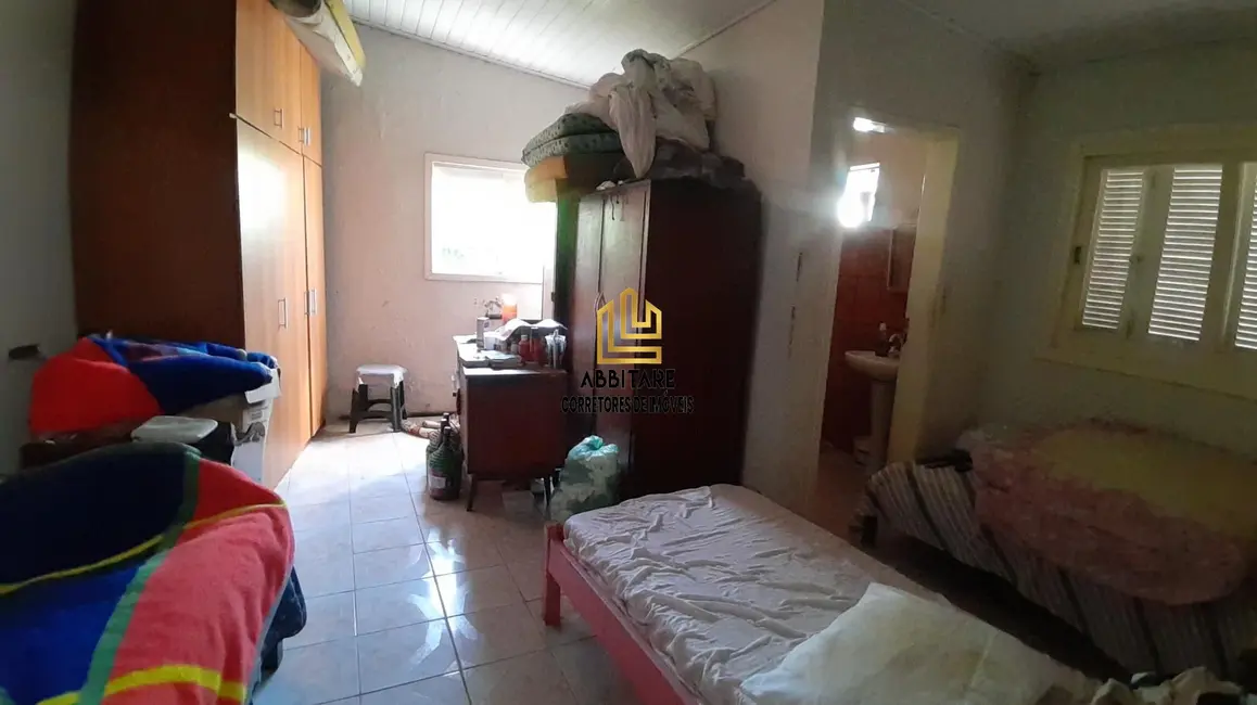 Foto 9 de Casa com 4 quartos à venda, 100m2 em Torres - RS