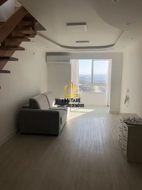 Foto 8 de Cobertura com 3 quartos à venda, 140m2 em Torres - RS