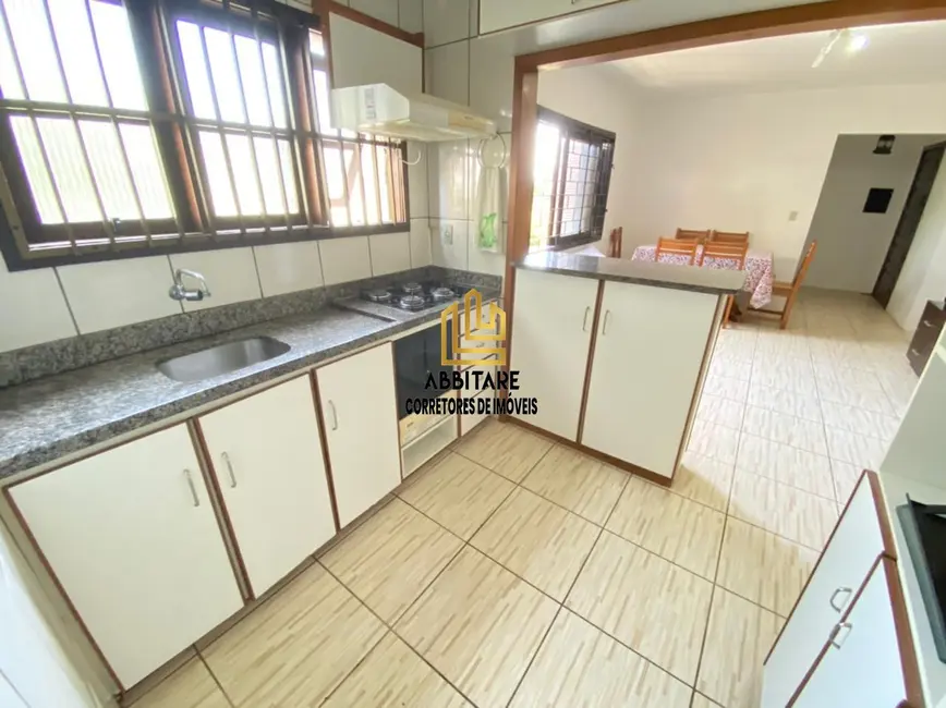 Apartamento com 2 quartos à venda, 70m2 em Centro, Torres - RS - imagem 7 Foto 7 de Apartamento com 2 quartos à venda, 70m2 em Centro, Torres - RS