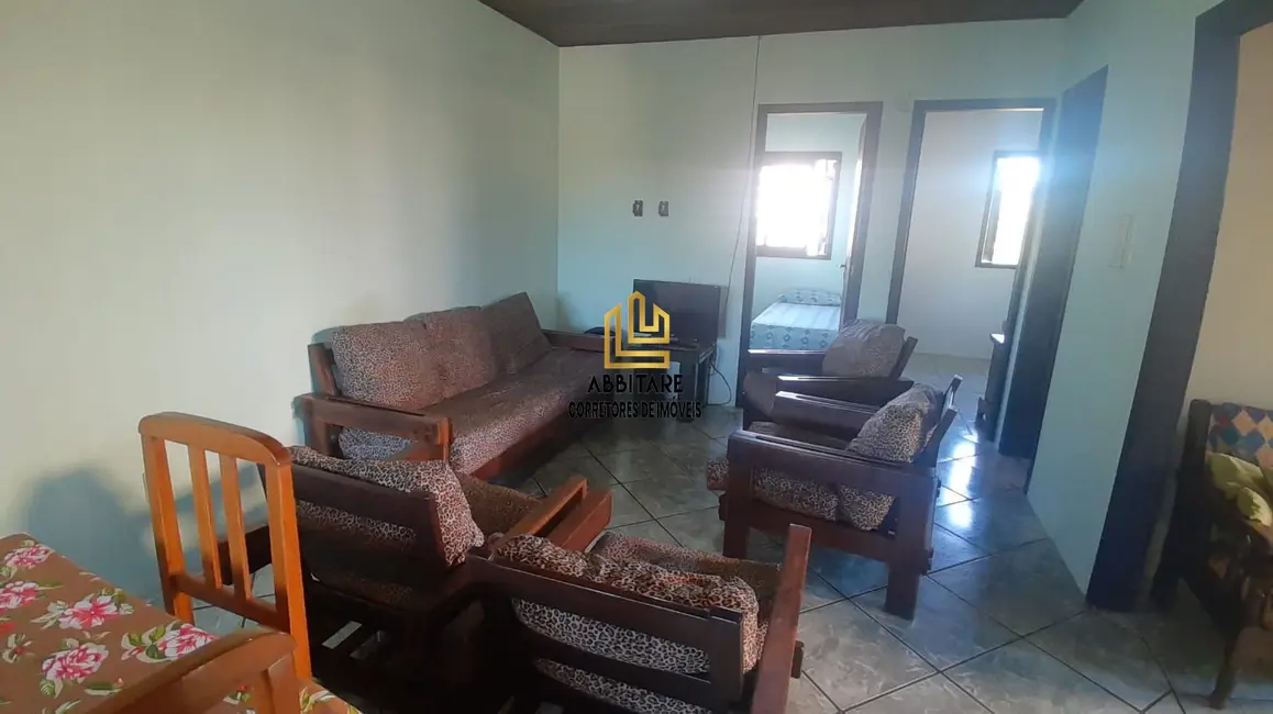 Casa com 6 quartos à venda, 100m2 em Torres - RS - imagem 6 Foto 6 de Casa com 6 quartos à venda, 100m2 em Torres - RS