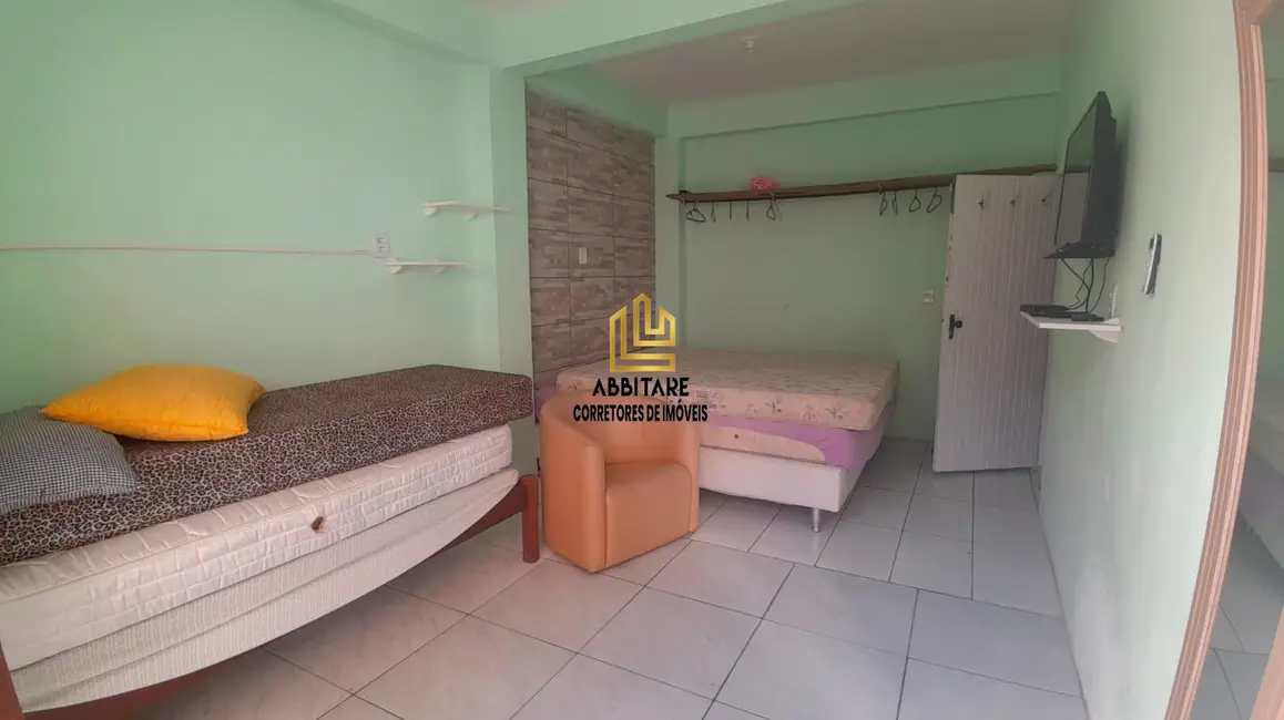 Casa com 6 quartos à venda, 100m2 em Torres - RS - imagem 8 Foto 8 de Casa com 6 quartos à venda, 100m2 em Torres - RS