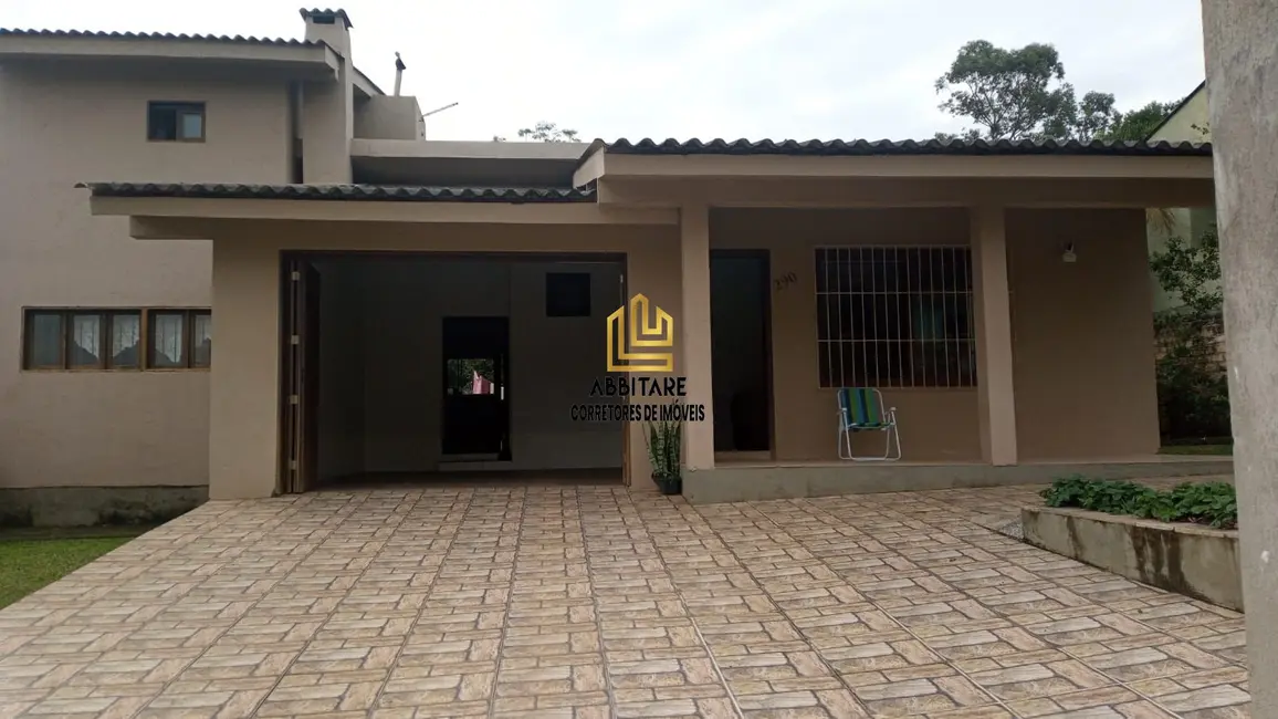 Casa com 4 quartos à venda, 219m2 em Torres - RS - imagem 1 Foto 1 de Casa com 4 quartos à venda, 219m2 em Torres - RS