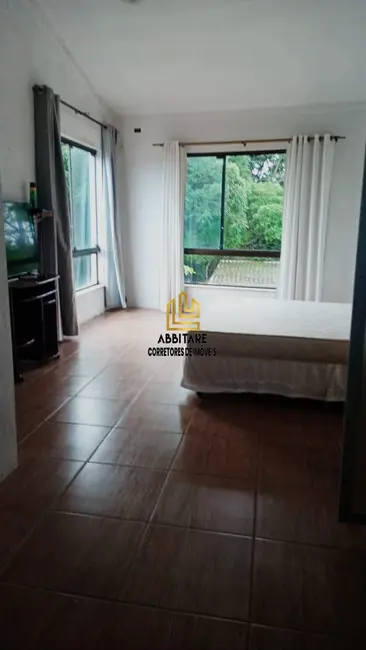 Casa com 4 quartos à venda, 219m2 em Torres - RS - imagem 5 Foto 5 de Casa com 4 quartos à venda, 219m2 em Torres - RS