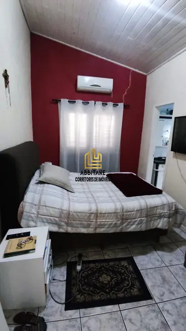 Casa com 3 quartos à venda, 72m2 em Torres - RS - imagem 4 Foto 4 de Casa com 3 quartos à venda, 72m2 em Torres - RS