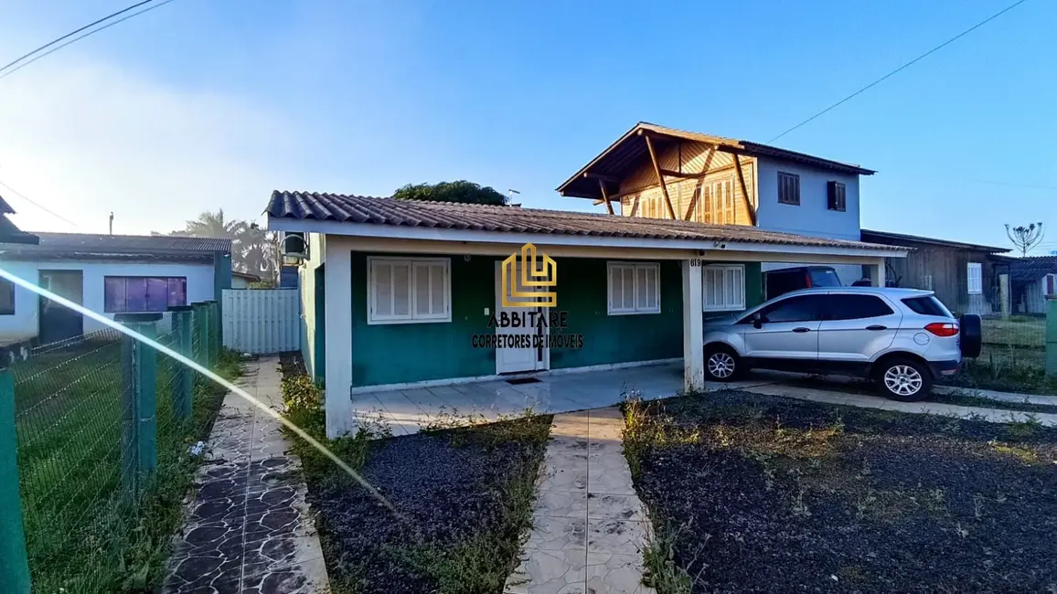 Casa com 3 quartos à venda, 72m2 em Torres - RS - imagem 1 Foto 1 de Casa com 3 quartos à venda, 72m2 em Torres - RS